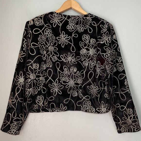 Vintage Size Medium Petite Soutache Gold Black Velvet Jacket Victorian Regency - Picture 6 of 12